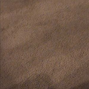 Meet your Posher, Connie